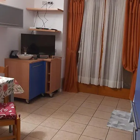 Apartment Primavera Azzurra